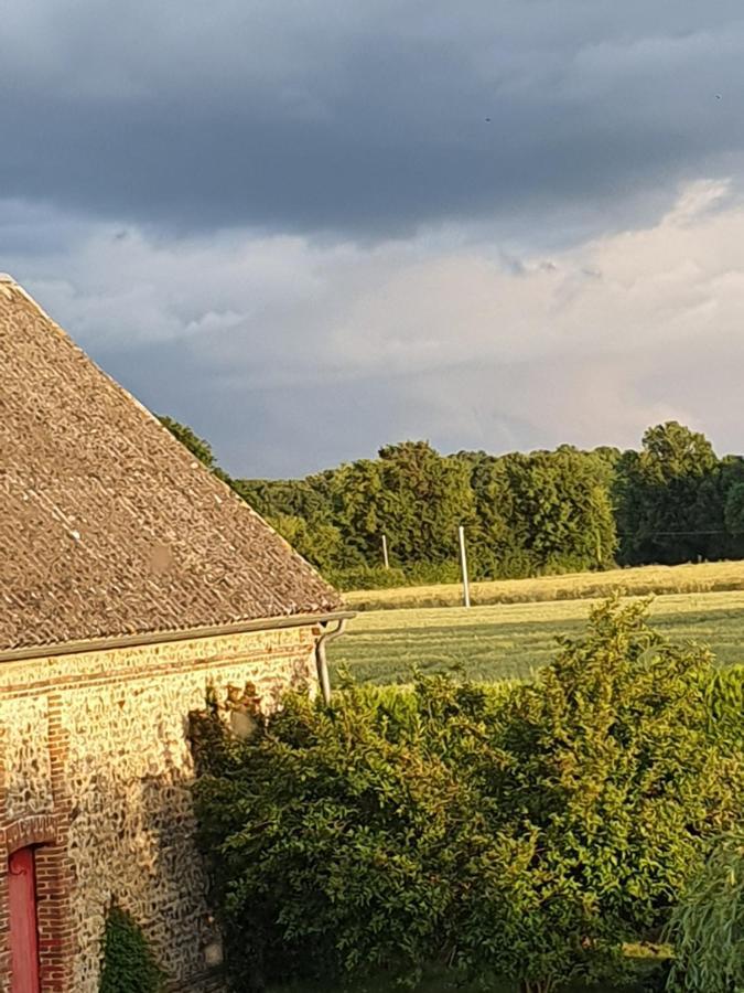 Frühstückspension Au Petit Paradis Sainte-Gauburge-Sainte-Colombe